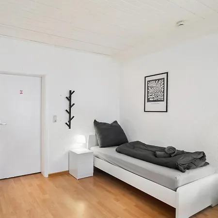 Apartment Monteur - Fuer Bis Zu 6 Personen In 63452 - Hu08a Hanau